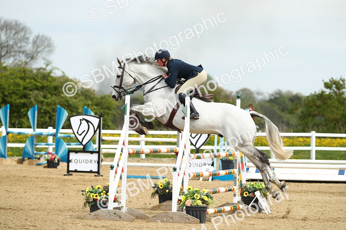 SBM_001187 - Class 4 - Senior Newcomers 1.10m
