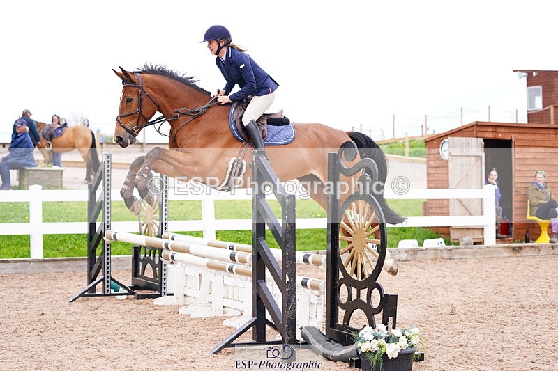 240506A-154130-09941 - Cls 21 Club 80cm