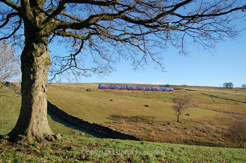 19.11.13 - Unidentified 185 TPE 1S46 10.00 Man Airp - Edin, Salterwath - West Coast Main Line (north to south)