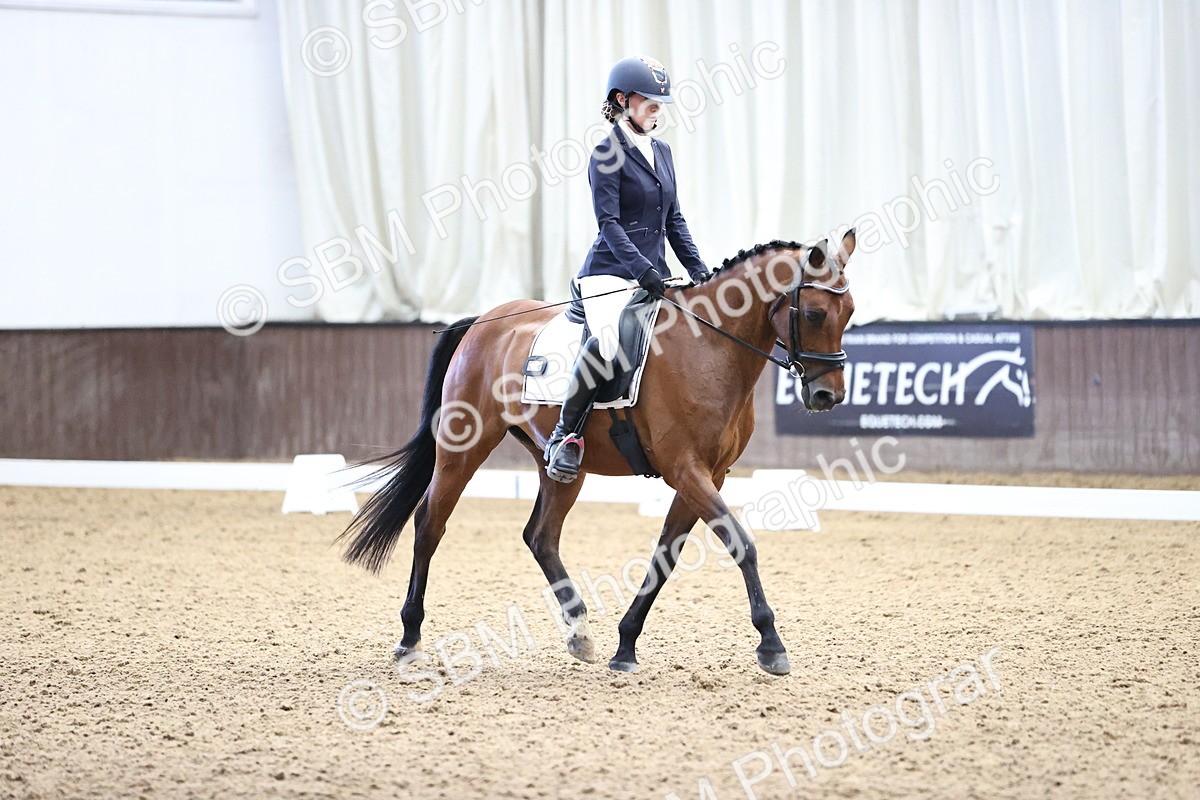 SBM_000444 - Novice 4 Warm Up