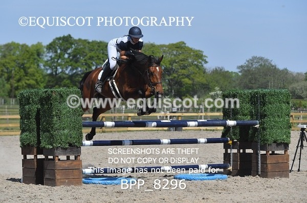 BPP_8296 - CLASS 6 Senior Newcomers/ 1.10m Open
