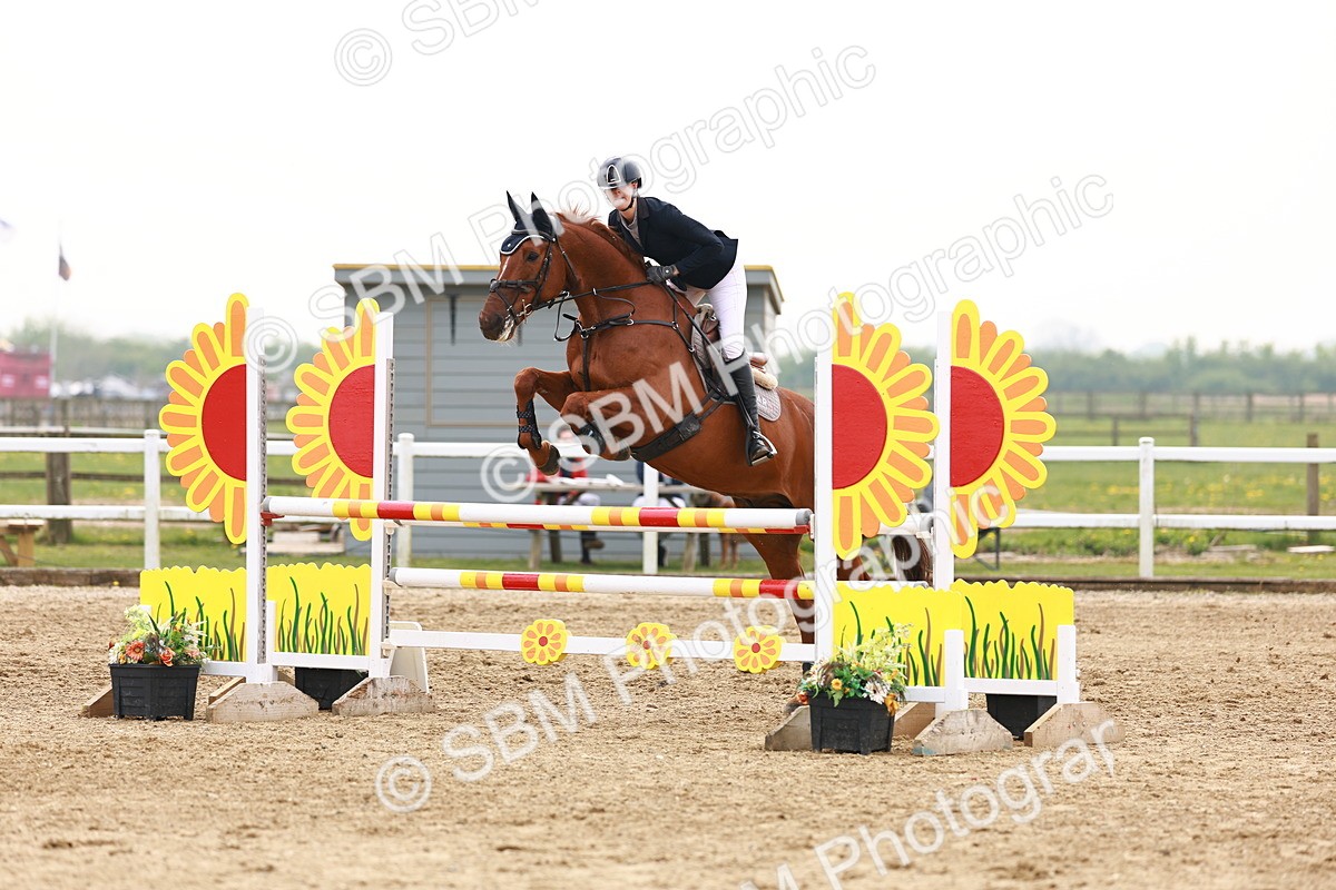  - Class 18 - Senior Newcomers - 1.10m