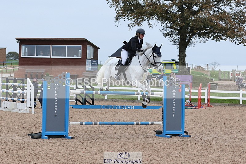 241101A-152317-02947 - FRI Cls 7 Blue Chip Grade B&C Jump Off