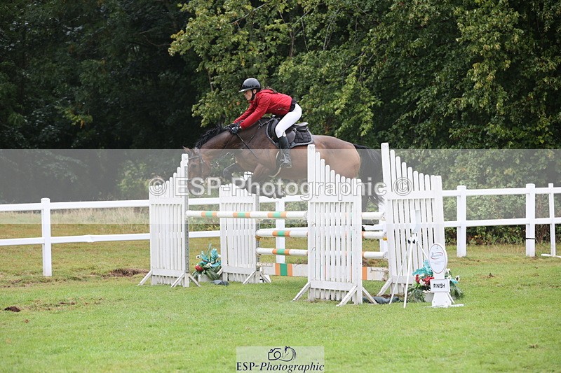 250830A-142845-07000 - Cls 16 Snr Newcomers and 1.10m Open