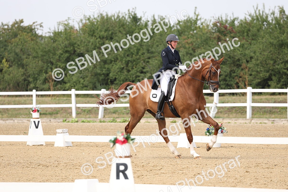 SBM_007195 - Class 9 - FEI INT I - 13.37-14.33