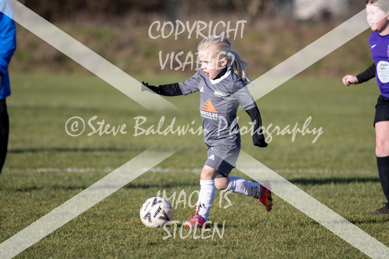 1DX31352 - 2026-01-17 FC Abbey Meads U9 Purple Girls V Develop FC U9 Girls