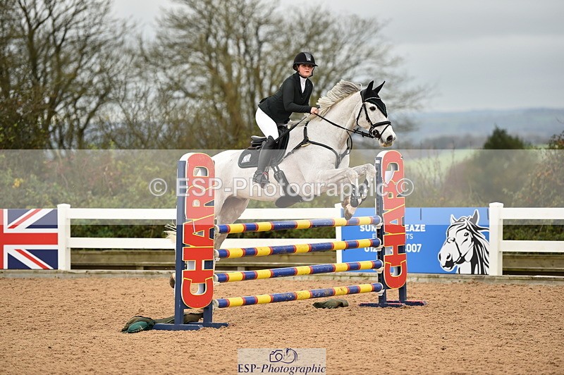 231122A-131002-00426 - Cls 4 Newcomers & 1.10m Open