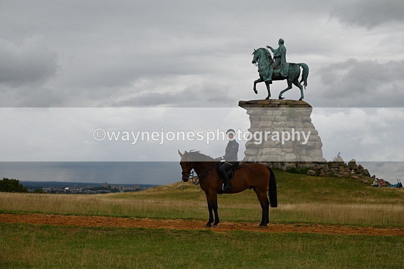 DSC_5469 - Time at Statue 11:46 to 12:16