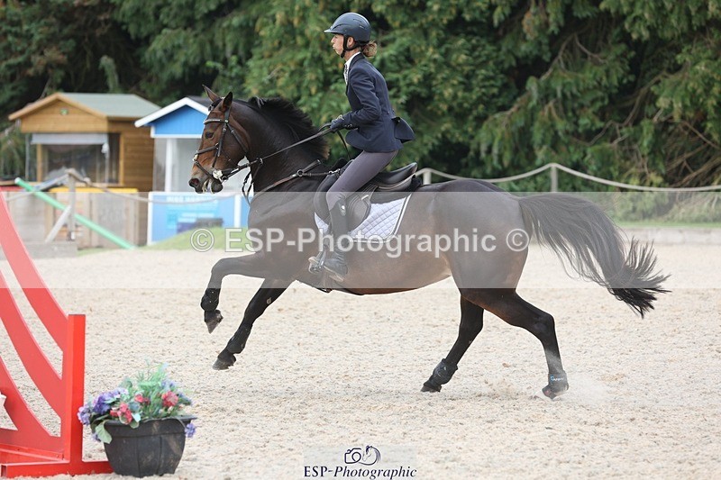 230908-161203-02811 - Cls 8 Snr 1.05m Open