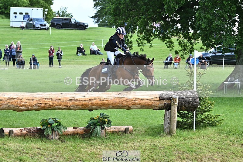 240526-113739-20596 - 425-HUMBLE_GLORY-Sophia_Hill