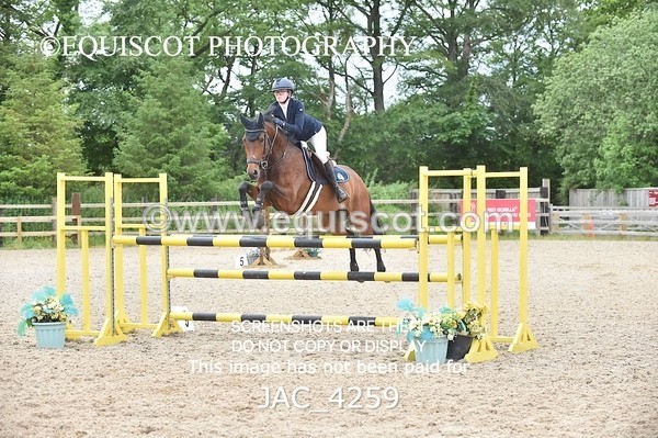 JAC_4259 - CLASS 6 Senior Foxhunter/ 1.20m Open