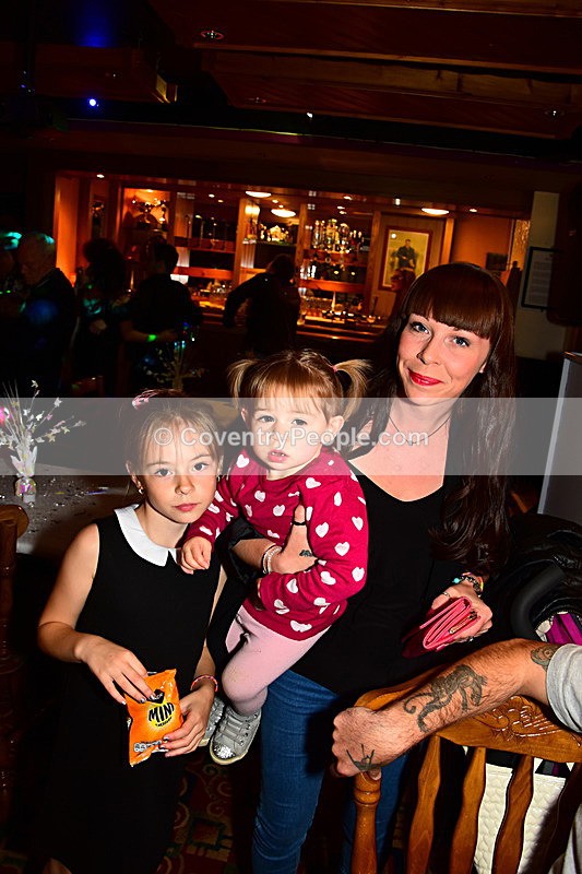 HAS-172 - Ash and Leanne