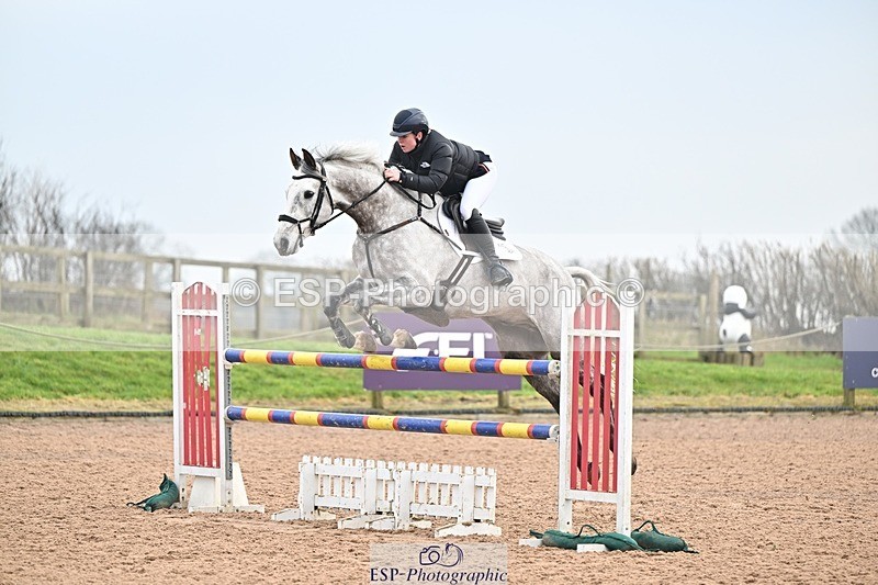 250122-142134-00618 - Cls 6 Foxhunter and 1.20m