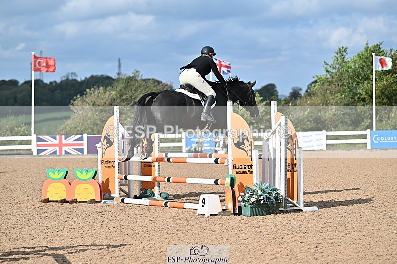 241005A-112238-03319 - SAT Cls 17 95cm Amateur Quali