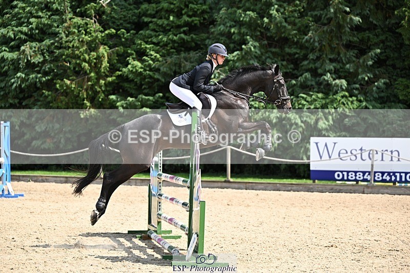 240817-125610-01371 - 04 Snr 1.05m