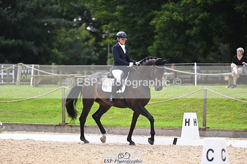 240809-144451-01928 - 248-Tamara.Egglestone-Olinde