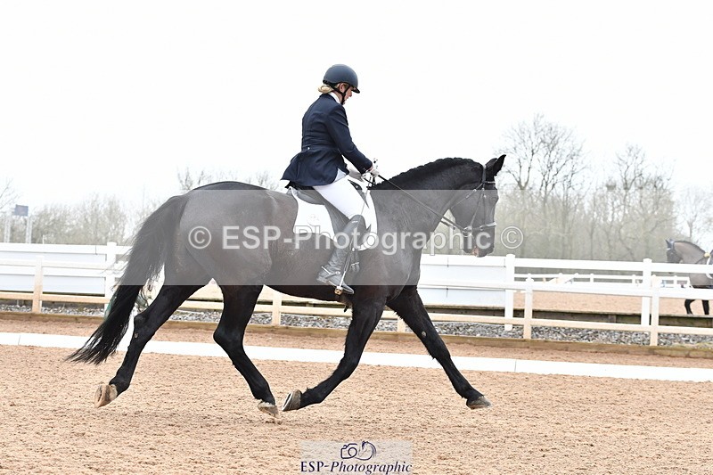 240121A-104154-00457 - Cls 5 Novice 37A