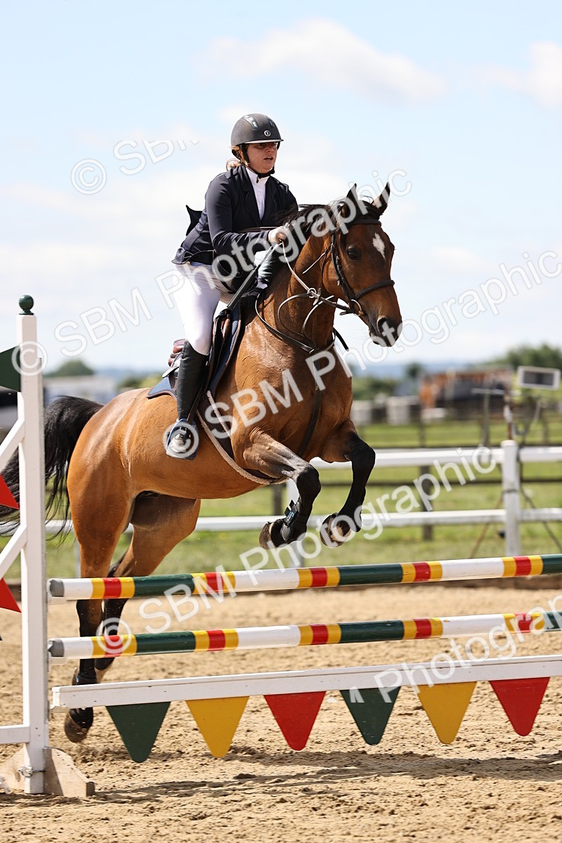 SBM_002264 - Class 9 - Senior British Novice - 90cm