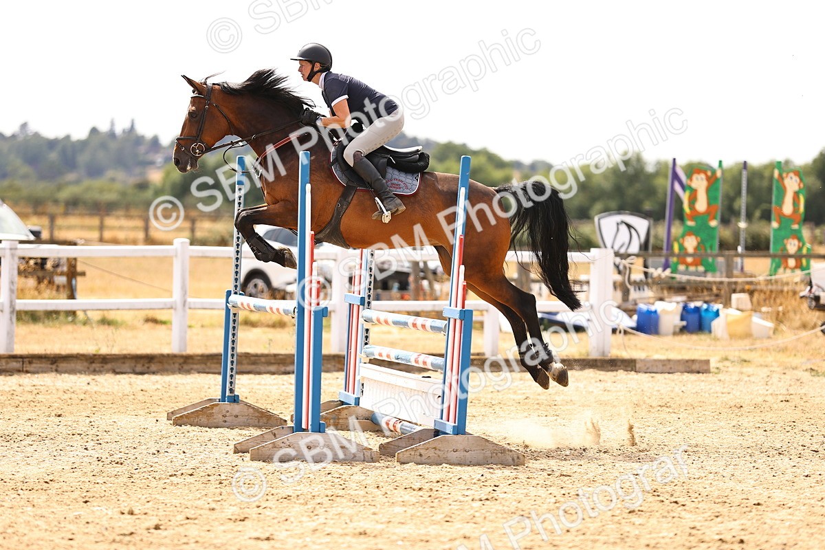 SBM_001214 - Class 4 - Senior Discovery - 1.00m Open