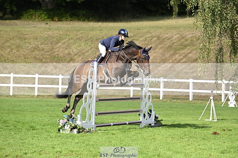 250831A-091223-09158 - Cls 34 Snr Foxhunter