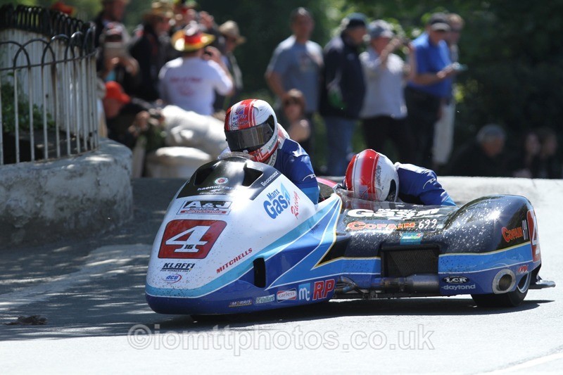 IMG_2491 - Sidecar Race 2 - TT 2013