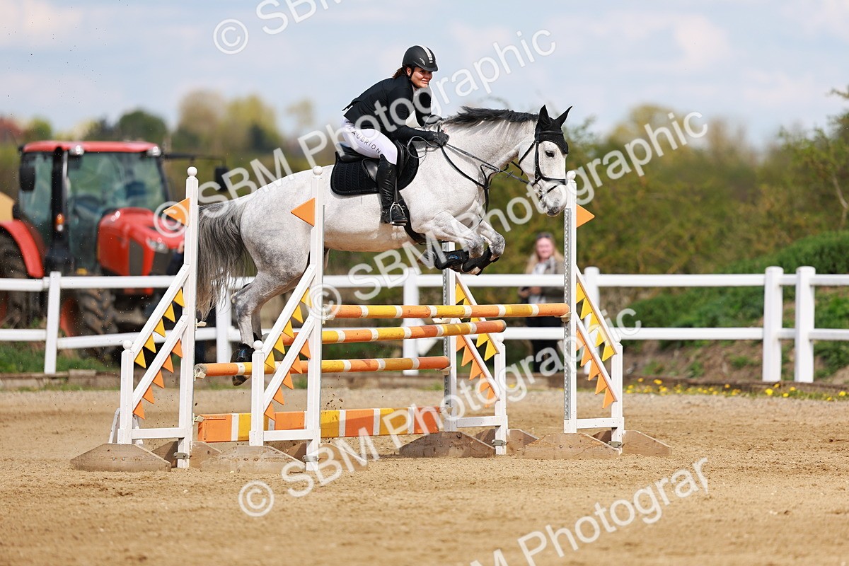 SBM_002138 - Class 4 - Senior Newcomers - 1.10m