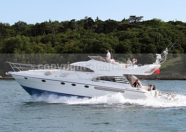 100620 PLAYERS RETREAT IMG_5054 - Flybridge Cruisers