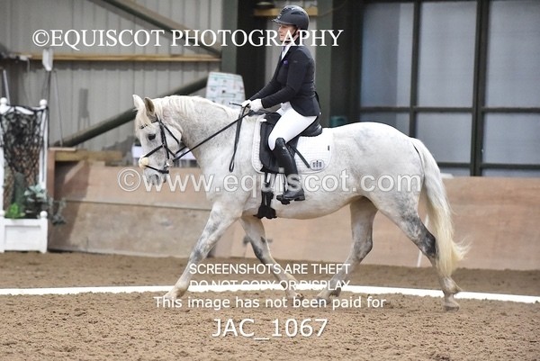 JAC_1067 - CLASS 4 NOVICE 1