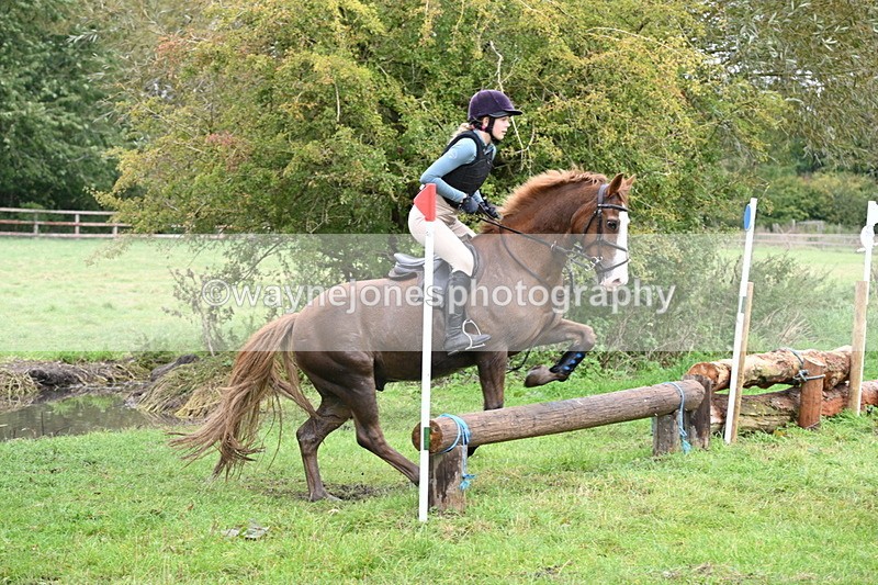WJ6_6394 - Time at Photographer 12:41 to 13:05