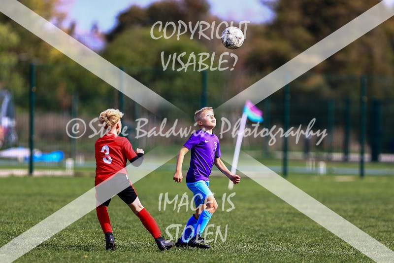 1DX30130 - 2025-10-05 FC Abbey Meads U11 Blue V St Andrews FC U11 Cardinals