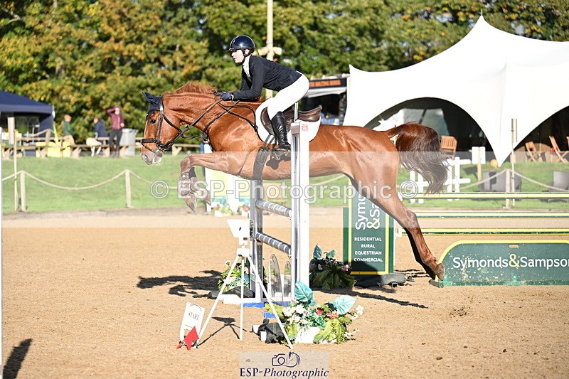 251024A-104819-06580 - B-154-Holly.Law