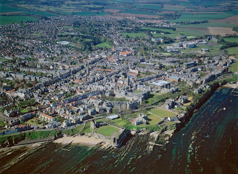 Saint Andrews town in northeast fife in Scotland