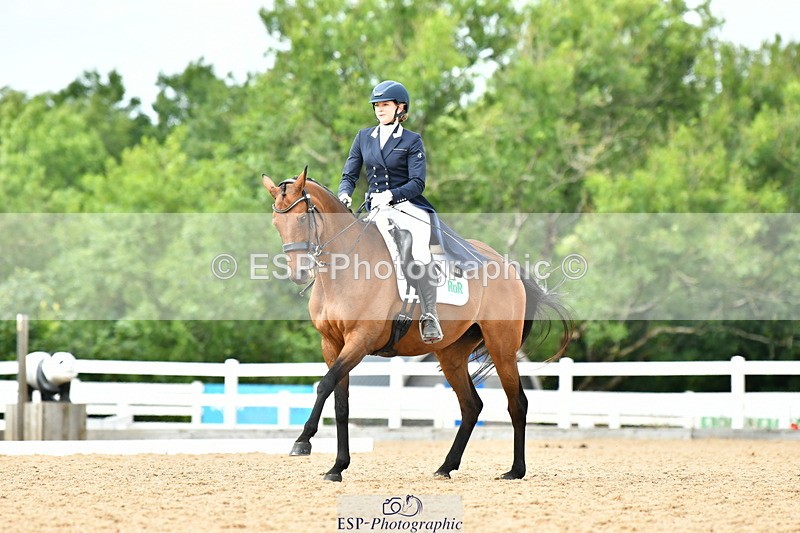 230702A-161102-11124 - Cls 37 + 42 FEI PSG + GP