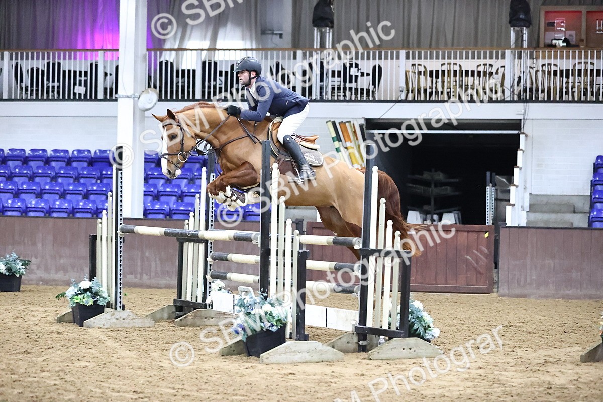 SBM_2546 - Class 9 - Senior Newcomers/ 1.10m Open