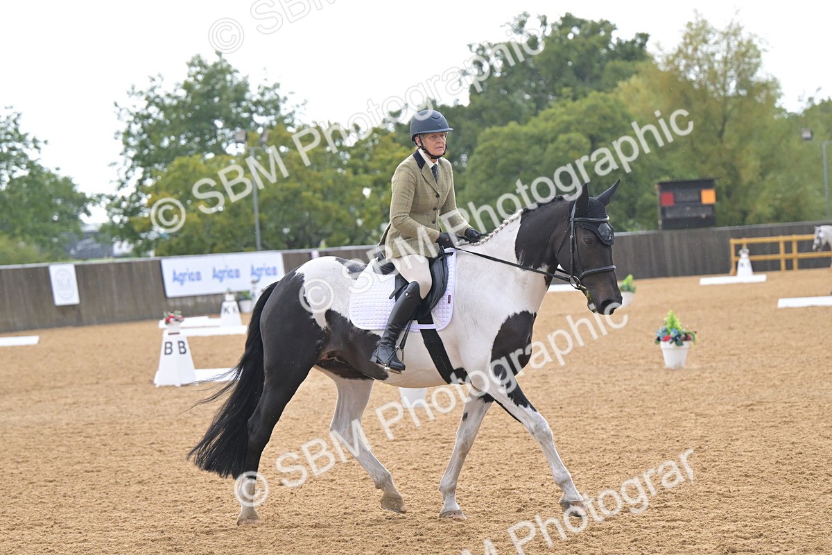 SBM_02248 - D2 - Small Tour Championship Intro 2