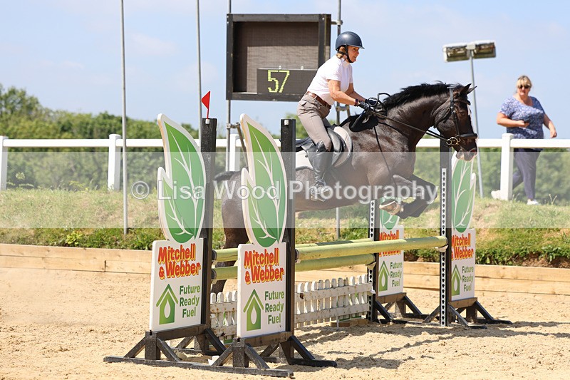 3E7A9736 - Class 8: Senior 80cm