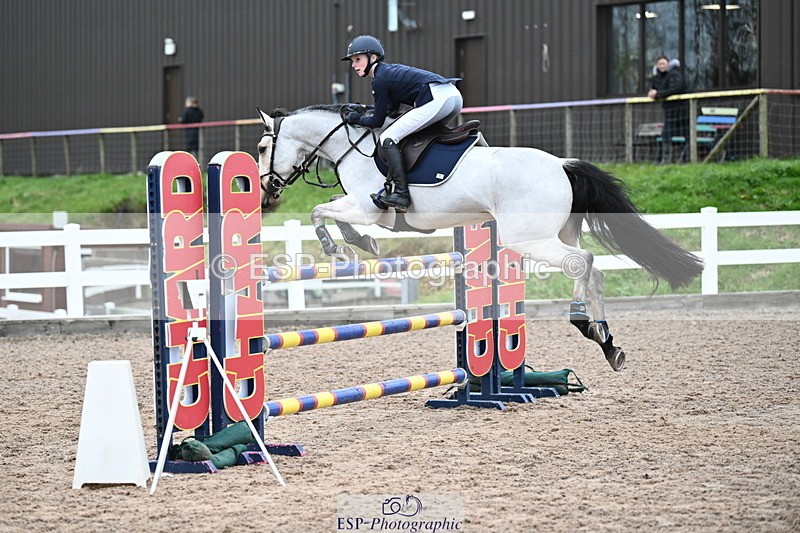 231118A-140801-03287 - Cls 9 Foxhunter & 1.10m Open