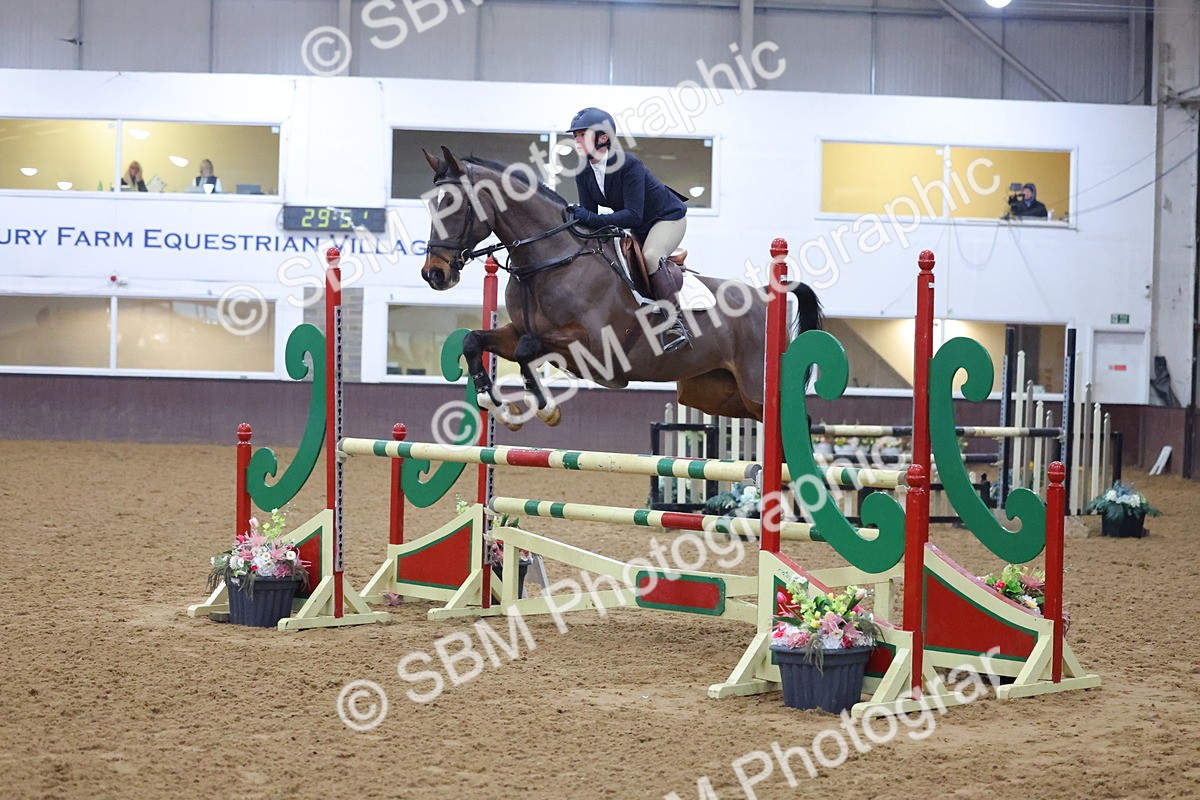 SBM_008934 - Class 22  - Senior Newcomers/ 1.10m Open - First Round (1.10m)