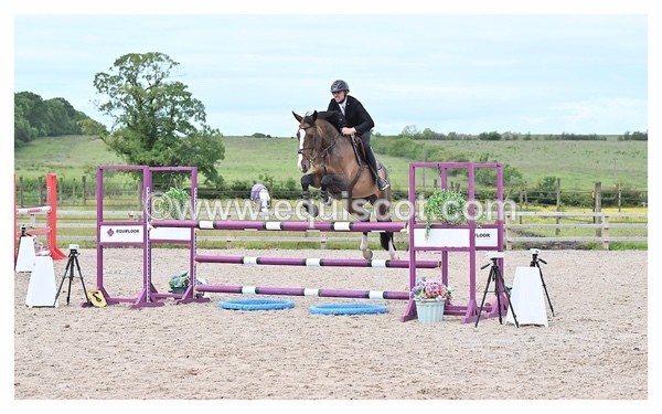BPP_1188 - CLASS 6 FRI Senior Foxhunter/ 1.20m Open