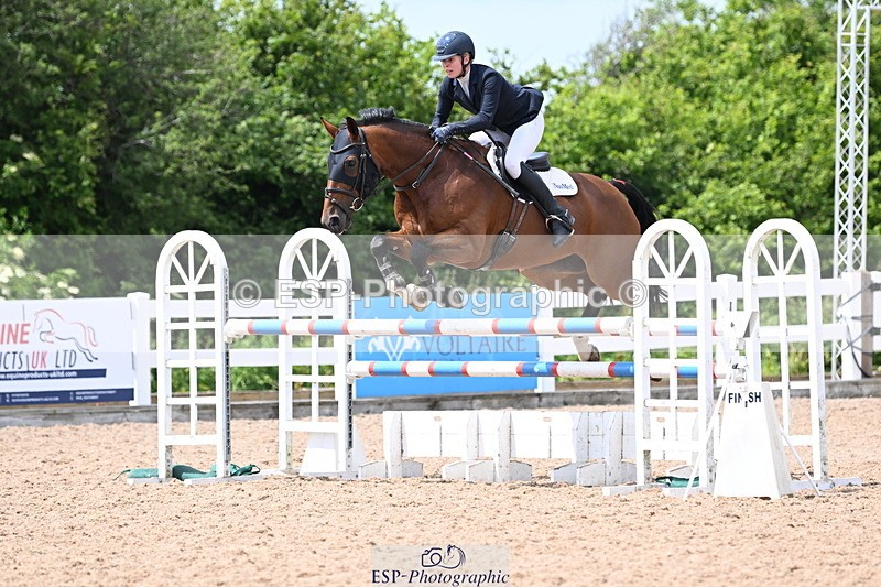 240619A-144532-00745 - Cls 4 Snr Newcomers and 1.10m Open