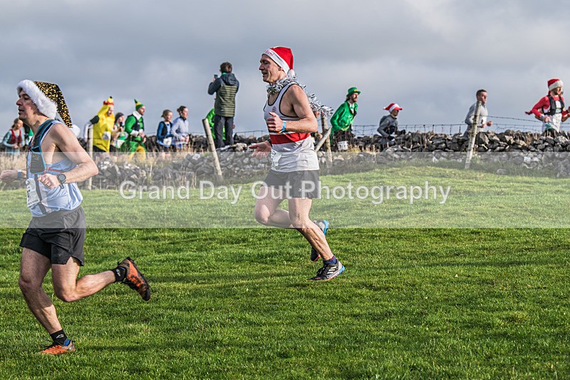 Litton-107 - Litton Christmas Cracker Fell Race (Limestone Series) Sunday 14th December 2025