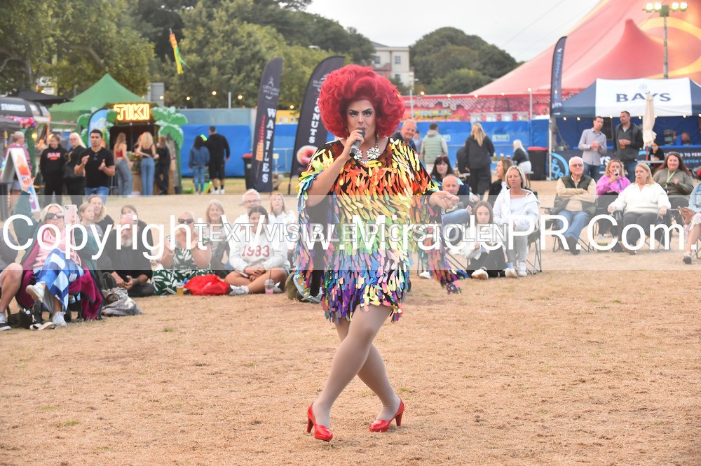 SH4_4270 - Ruby Slippers