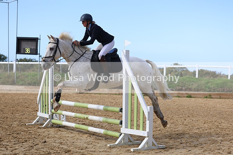 3E7A3808 - Class 6: 70cm Junior