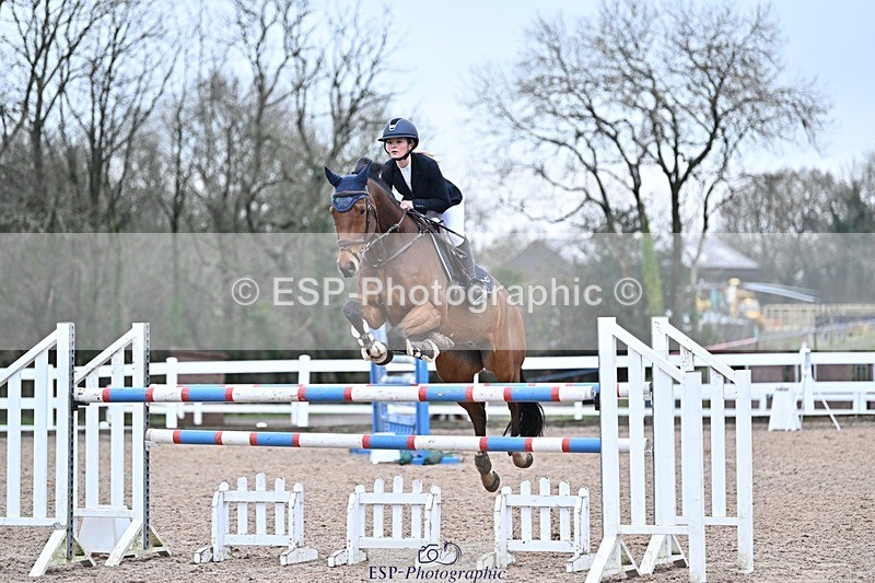 241127-135005-00695 - Cls 05A&B Snr Fox & 1.20m Open