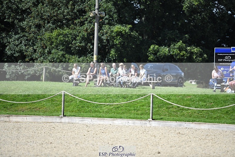 230820-142333-01201 - Jump Off and Presentations