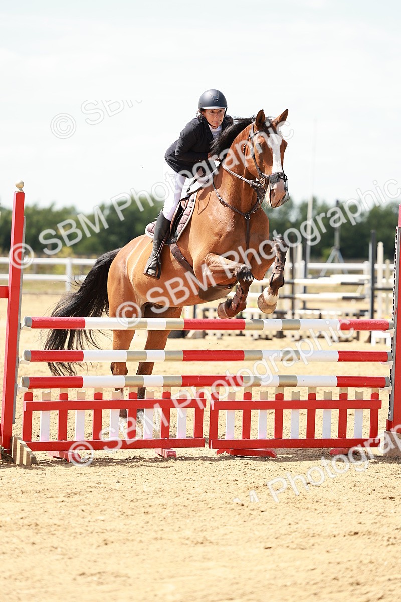 SBM_007541 - Class 3 - Senior Newcomers - 1.10m Open