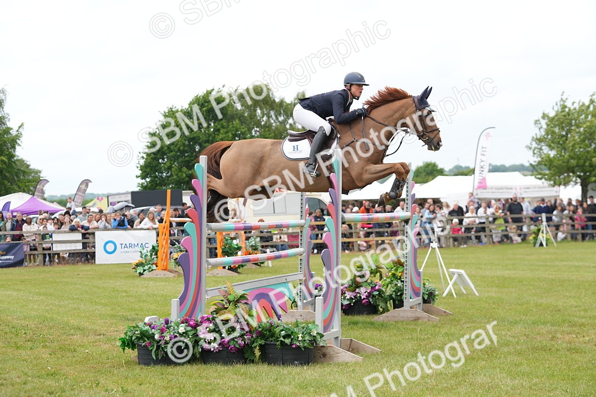 SBM_06479 - Class 202 - National 1.40m Open