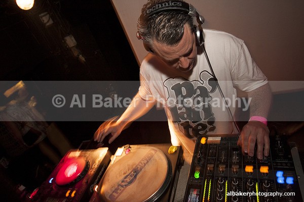 118 - Friends-&-Family @ the-roadhouse 24.04.15