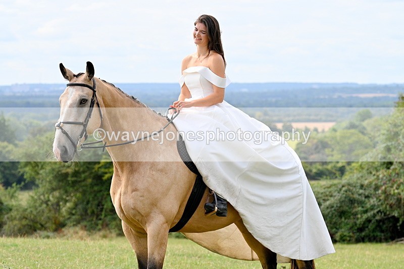 WJ7_5826 - Zoe & Fred Wedding Dress Shoot 09-08-25
