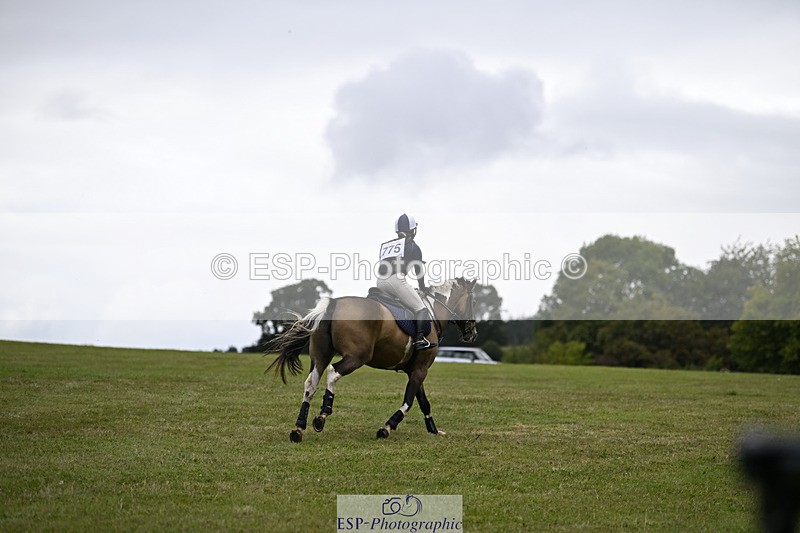 240825X-164503-37608 - 80cm XC 16.30 to 17.30